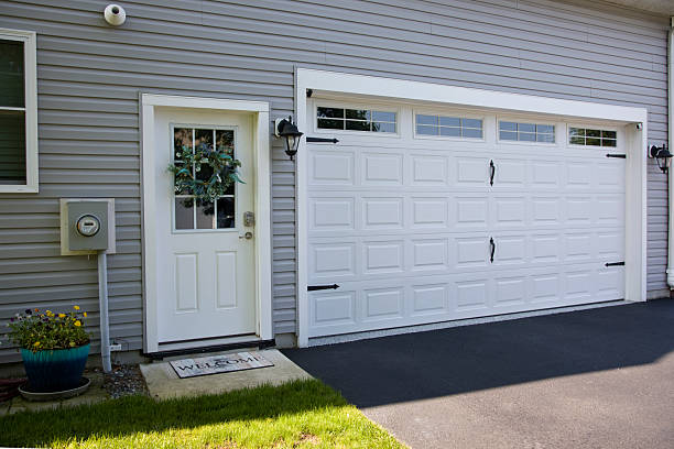 24/7 Emergency Garage Door Panel Replacement experts in Beale AFB, CA